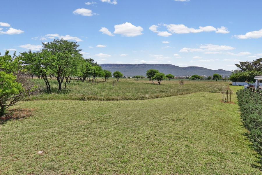 4 Bedroom Property for Sale in The Coves North West